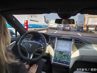 软银和投资公司投资Uber10亿元,网友:Uber的研发资金不够用吗?